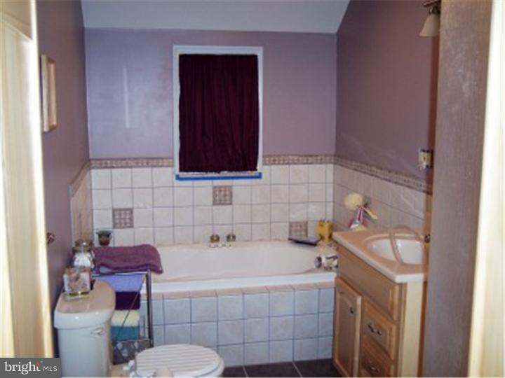 14 Eagleville Road Eagleville, PA 19403 - Photo 7 of 9 Bathroom