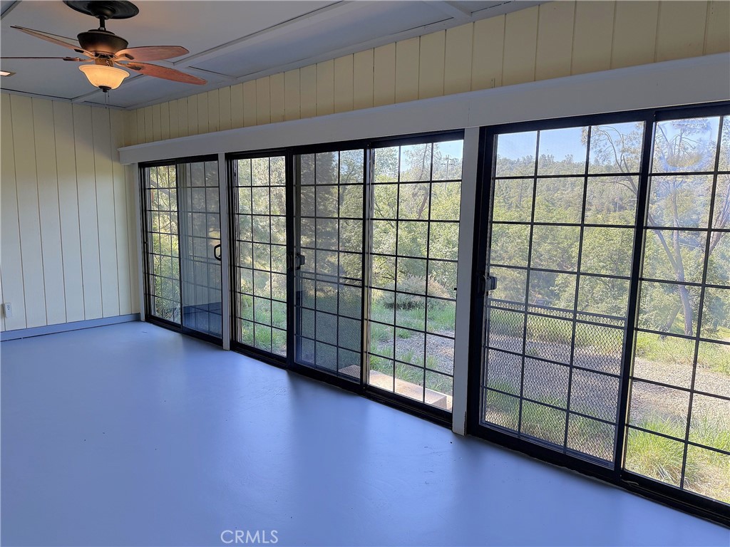 5636 East Whitlock Road Mariposa, CA 95338 - Photo 34 of 41 a view of a room with window
