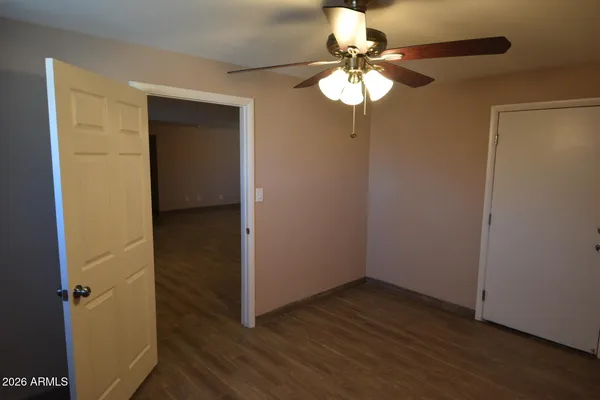 $2,460 | 14815 North 38th Street, Phoenix, AZ 85032