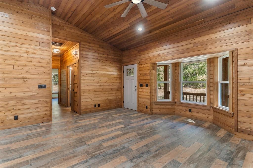 37590 Rolling Acres Road Lady Lake, FL 32159 - Photo 4 of 30 a view of outdoor space