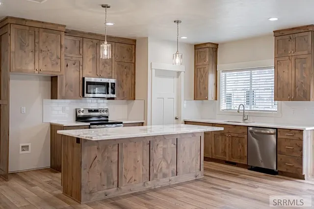 $415,000 | 556 Syringa Street, Rigby, ID 83442