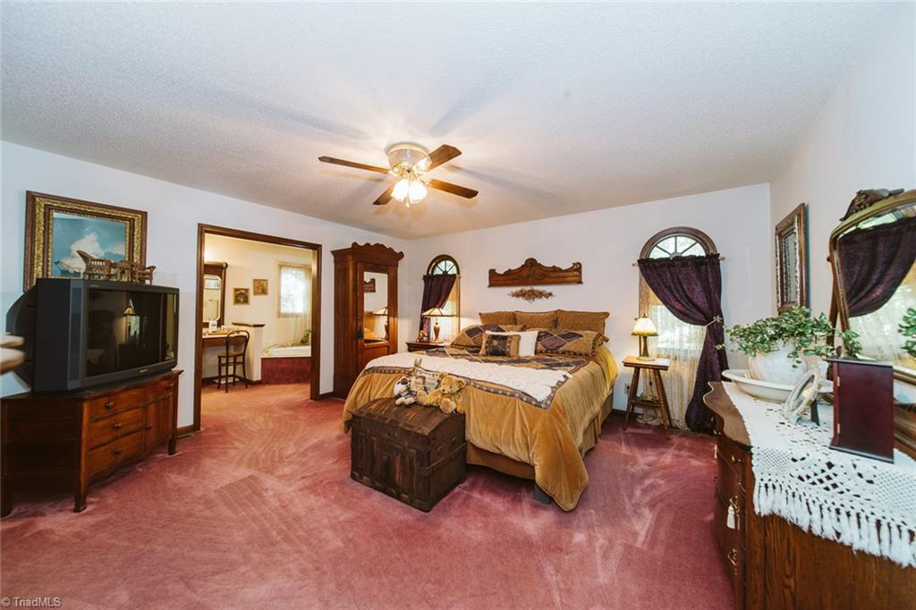 331 Speer Road Mocksville, NC 27028 - Photo 10 of 33 Gallery Image 10