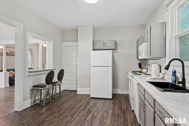 $135,000 | 112 North MacArthur Boulevard, Springfield, IL 62702