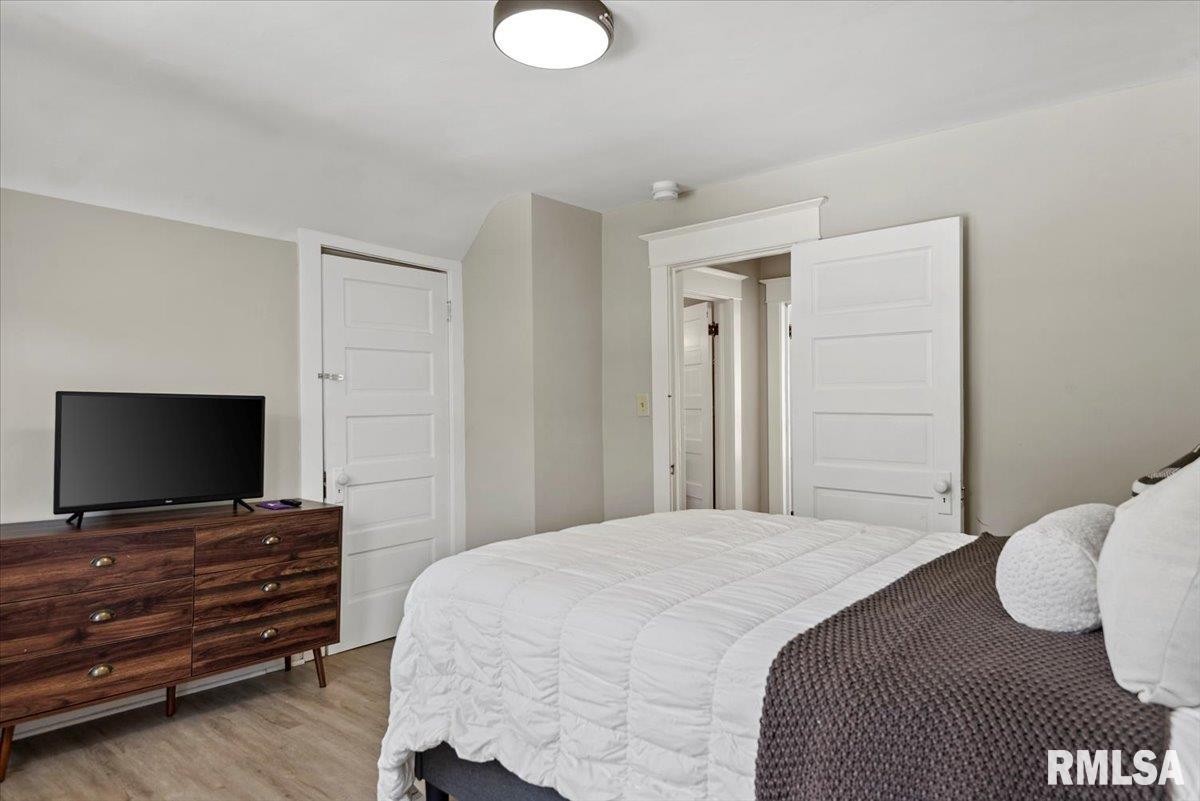 112 North MacArthur Boulevard Springfield, IL 62702 - Photo 19 of 22