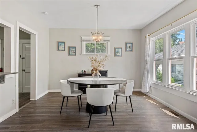 $135,000 | 112 North MacArthur Boulevard, Springfield, IL 62702