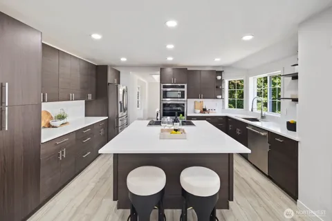 $1,599,000 | 902 18th Street, Mukilteo, WA 98275