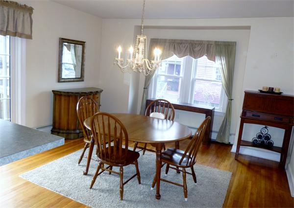 17 Peabody Road Stoneham, MA 02180 - Photo 6 of 19 Gallery Image 6
