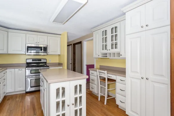 $650,000 | 4 Independence Lane, Millis, MA 02054