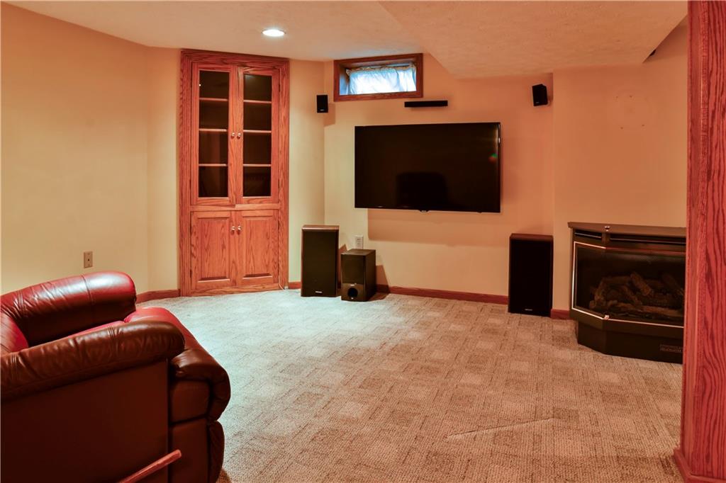 4796 Thomason Road Sharpsville, PA 16150 - Photo 13 of 17 Gallery Image 13