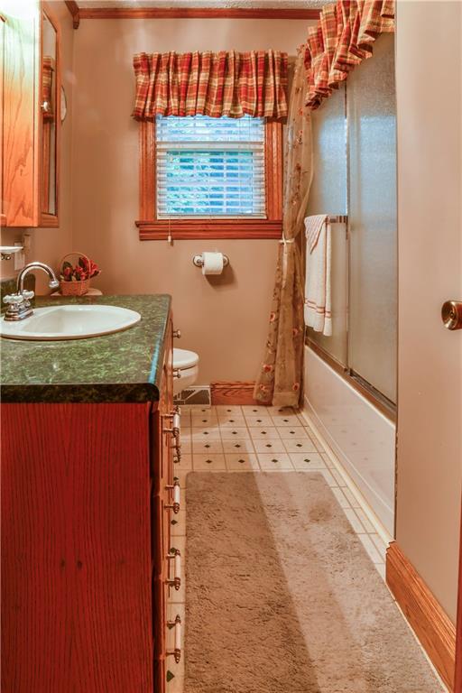 4796 Thomason Road Sharpsville, PA 16150 - Photo 8 of 17 Gallery Image 8