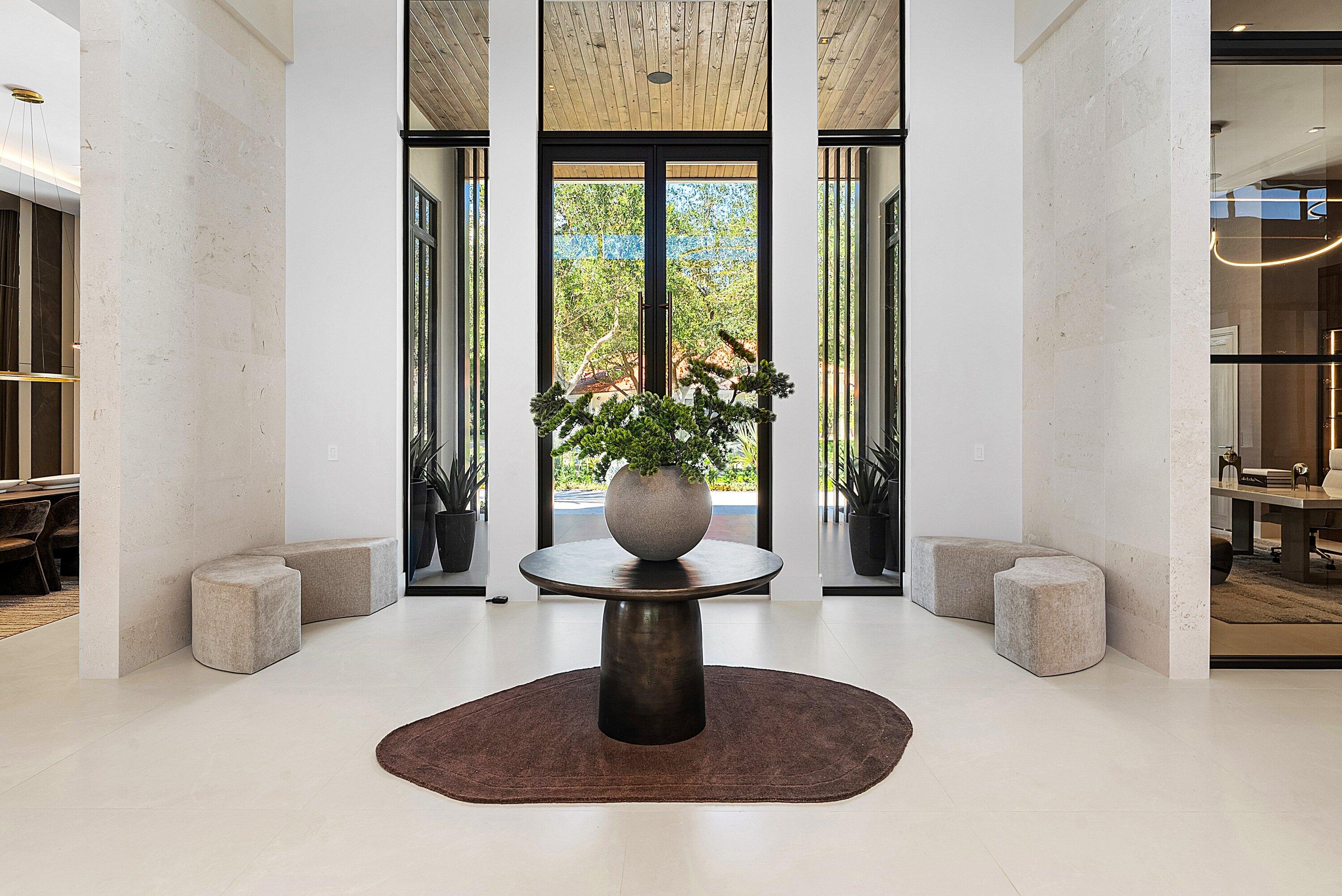 2480 Windsor Circle Boca Raton, FL 33431 - Photo 6 of 53 Foyer