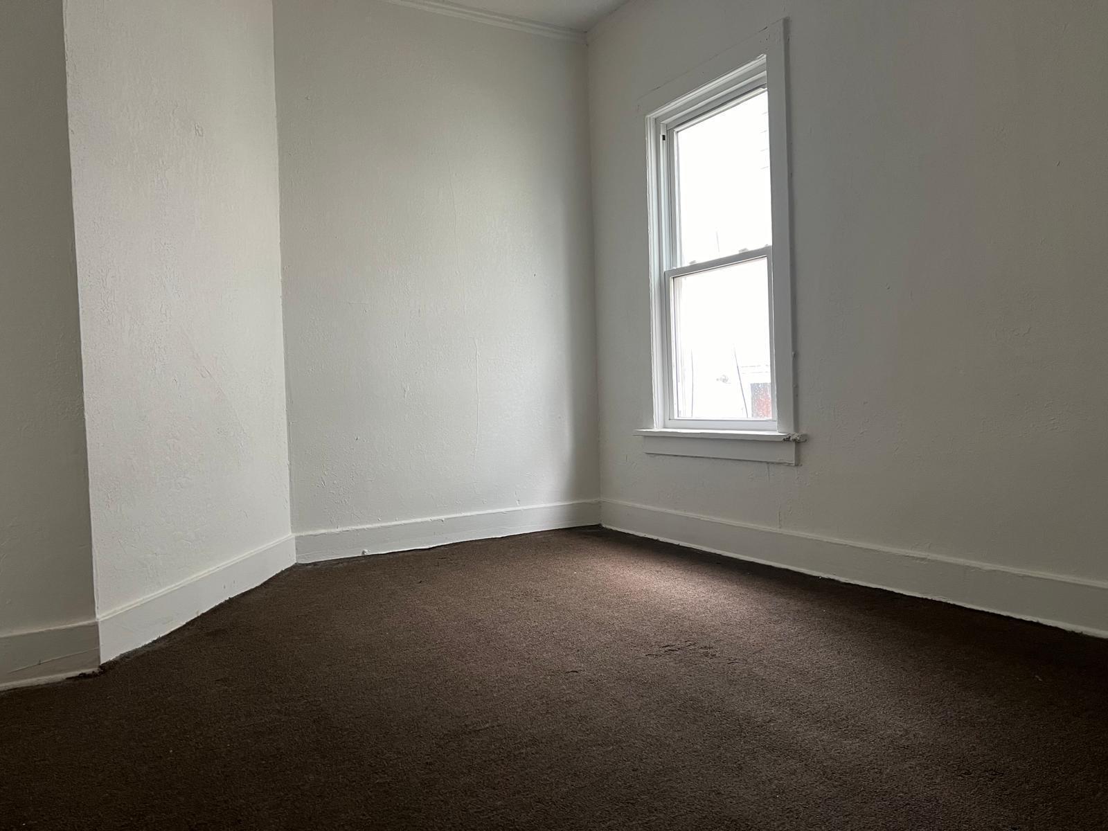 2907 North 35th Street Milwaukee, WI 53210 - Photo 3 of 22 WhatsApp Image 2025-09-26 at 19.54.48_1e