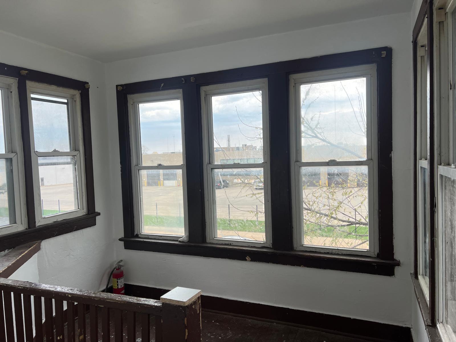 2907 North 35th Street Milwaukee, WI 53210 - Photo 6 of 22 WhatsApp Image 2025-09-26 at 19.54.48_68