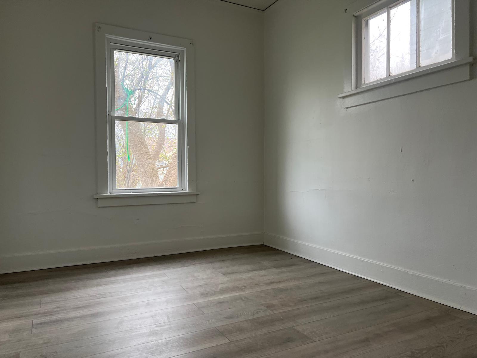 2907 North 35th Street Milwaukee, WI 53210 - Photo 9 of 22 WhatsApp Image 2025-09-26 at 19.54.48_28