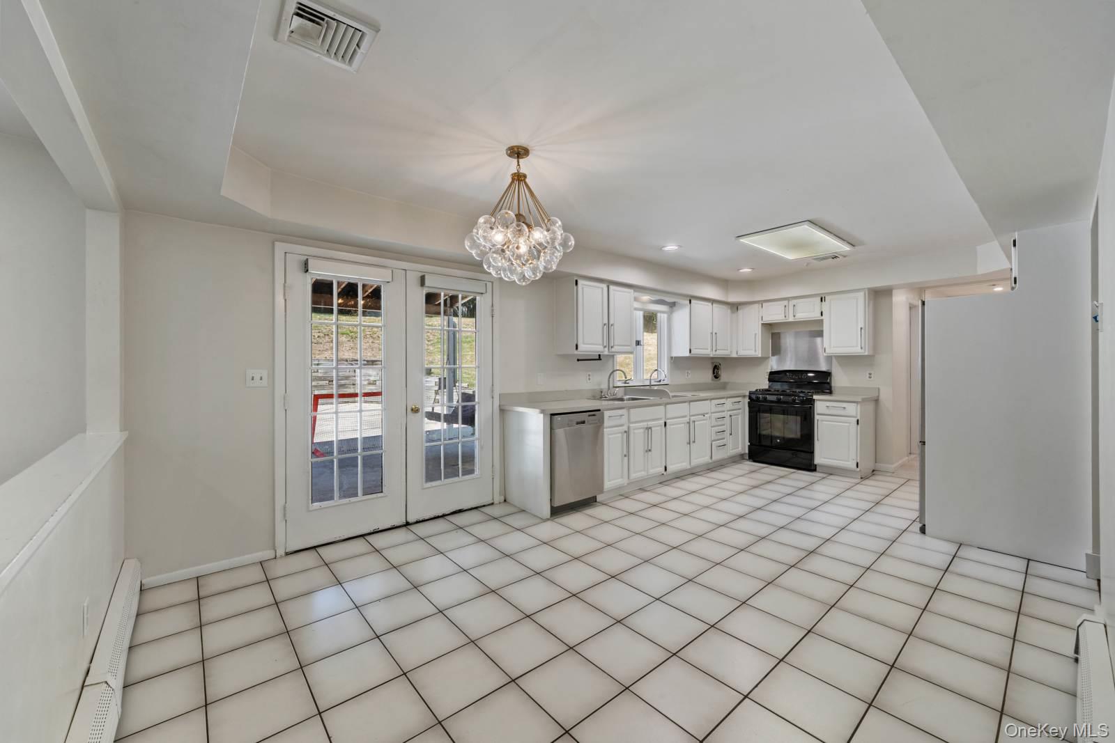 10 Demarest Road Spring Valley, NY 10977 - Photo 18 of 45