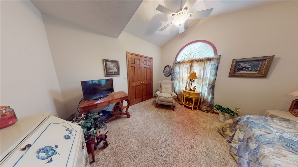 14052 East 3785 North Road Hoopeston, IL 60942 - Photo 23 of 37
