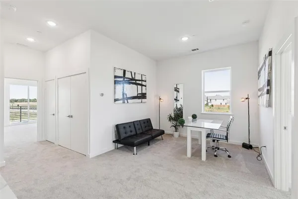 $319,500 | 4035 Bel Air Boulevard, Sherman, TX 75090