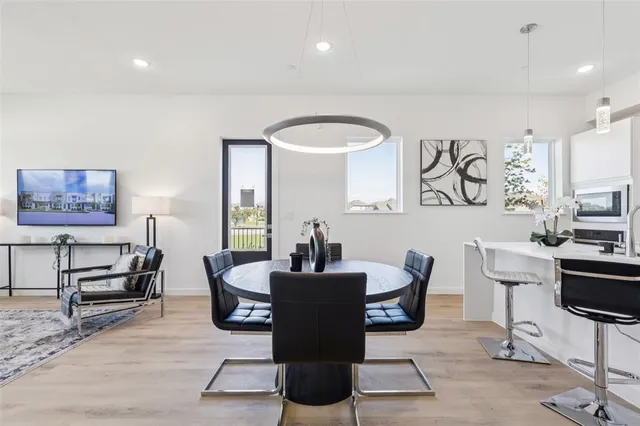 $299,500 | 4035 Bel Air Boulevard, Sherman, TX 75090