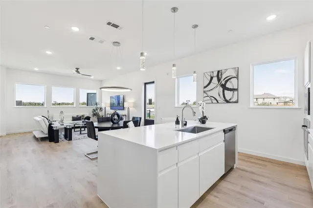 $299,500 | 4035 Bel Air Boulevard, Sherman, TX 75090