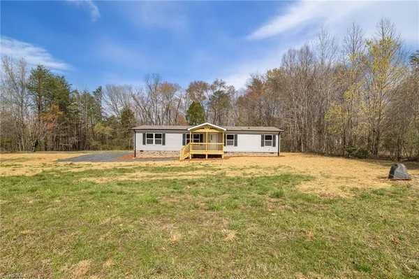 $228,000 | 153 Mosley Loop, Madison, NC 27025