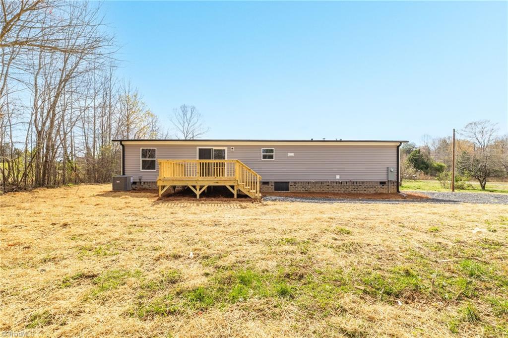 153 Mosley Loop Madison, NC 27025 - Photo 32 of 33