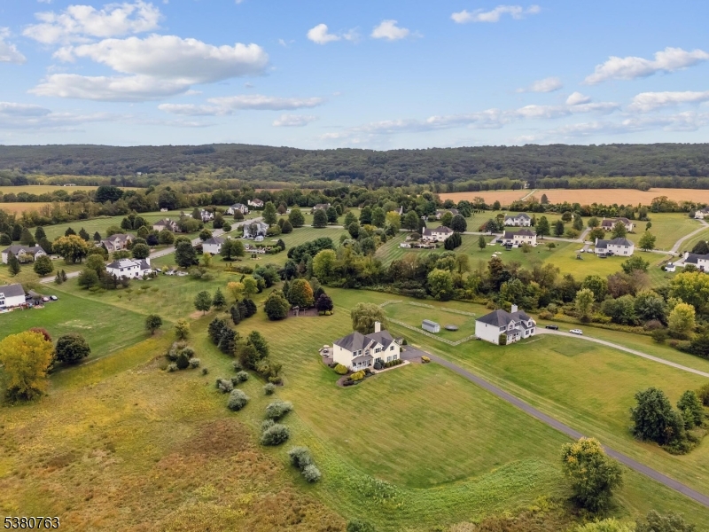 107 McCullough Road Washington, NJ 07882 - Photo 3 of 50