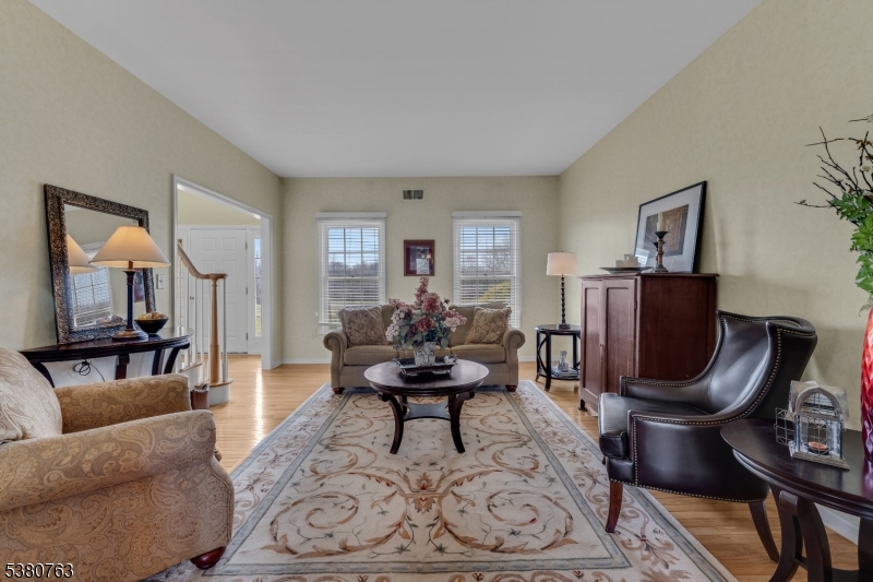 107 McCullough Road Washington, NJ 07882 - Photo 9 of 50