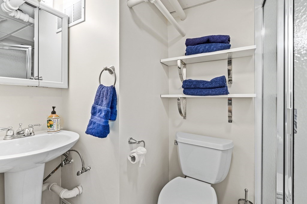 93 Highland Avenue Winchester, MA 01890 - Photo 32 of 42