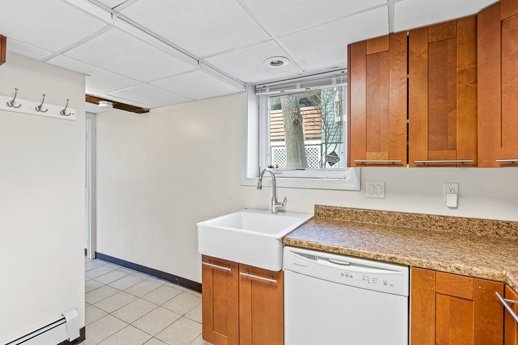 93 Highland Avenue Winchester, MA 01890 - Photo 39 of 42