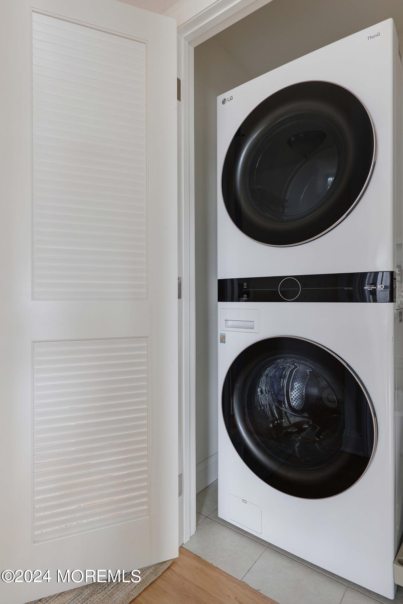 1607 Baltimore Avenue Lavallette, NJ 08735 - Photo 19 of 28 a utility room with dryer and washer