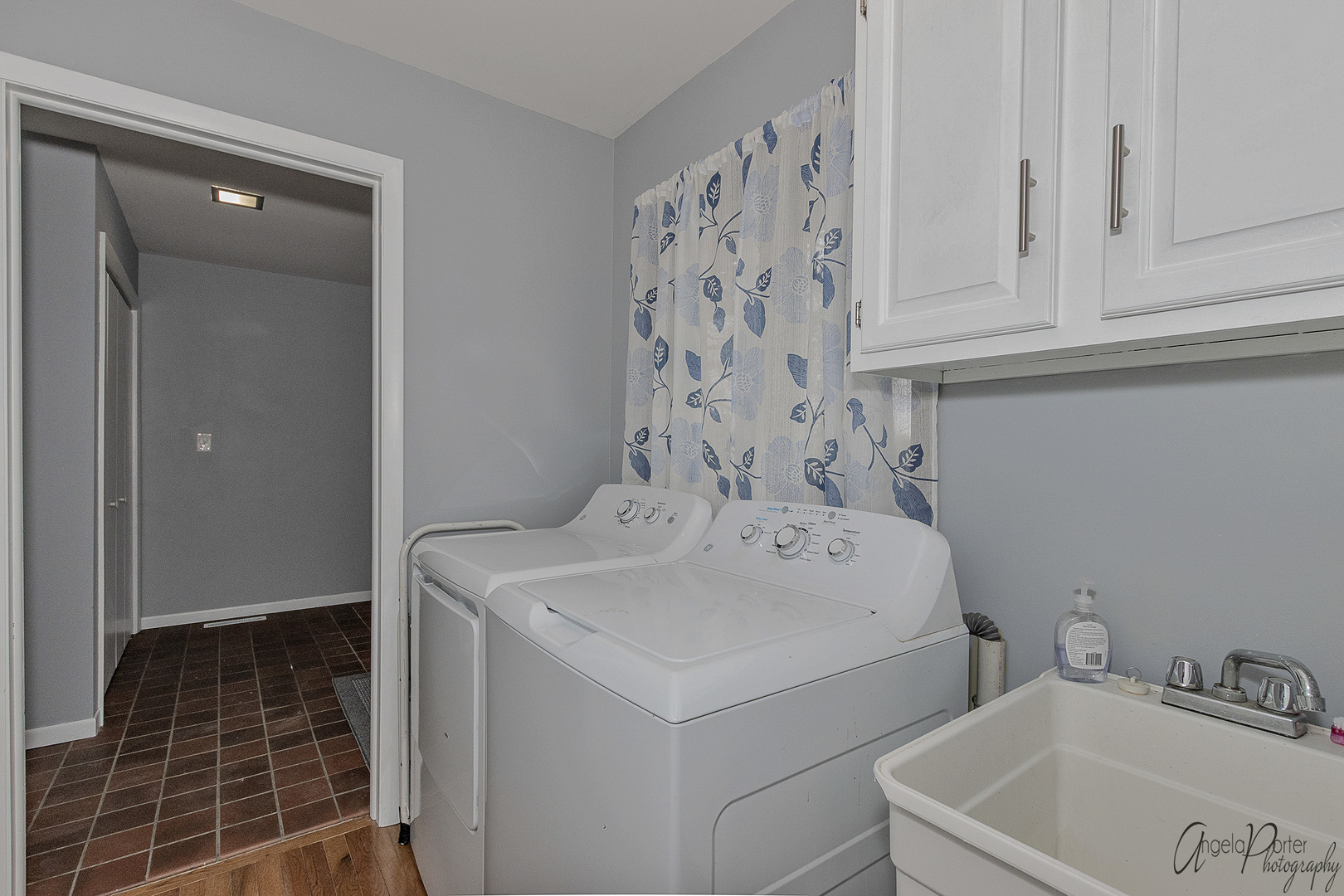 3818 May Lane Spring Grove, IL 60081 - Photo 22 of 38