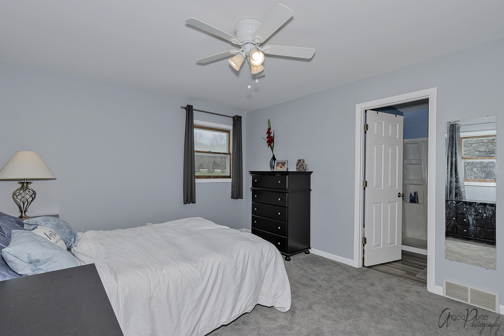 3818 May Lane Spring Grove, IL 60081 - Photo 8 of 38
