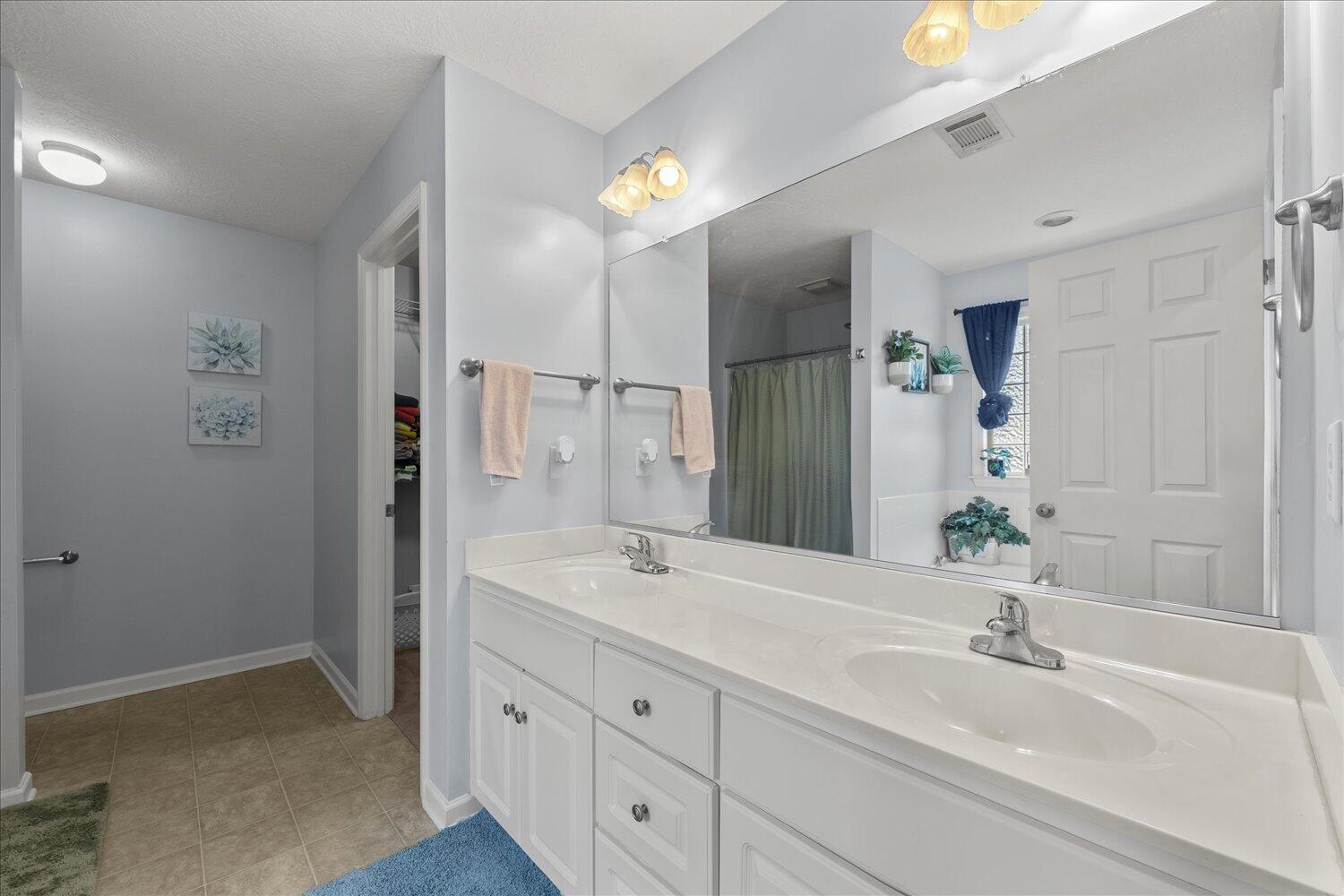 586 Lory Lane Grovetown, GA 30813 - Photo 13 of 17 Master Bathroom