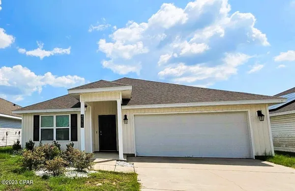$1,975 | 4075 Silver Spur Road, Panama City, FL 32404