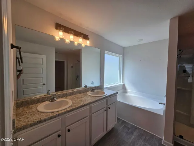 $1,975 | 4075 Silver Spur Road, Panama City, FL 32404