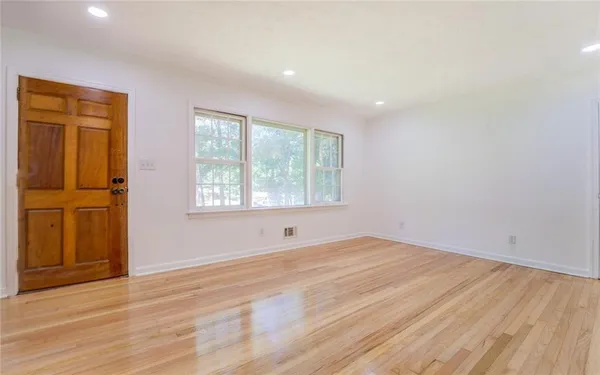 $1,850 | 1288 Elva Drive Southwest, Atlanta, GA 30331