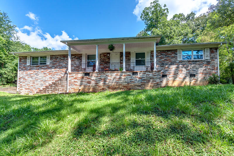 6315 Babelay Road Knoxville, TN 37918 - Photo 3 of 26 002180726-2-6315BabelayRdKnoxvilleTN-SMA