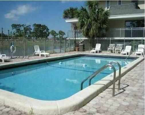 605 South Pine Island Road, Unit 404A Plantation, FL 33324 - Photo 5 of 23