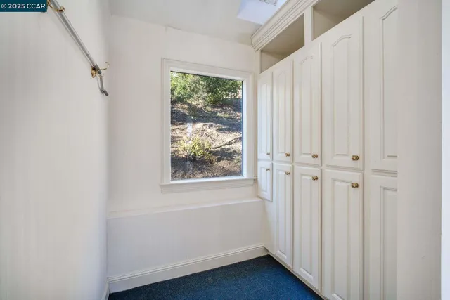 a view of a houses with outdoor space
