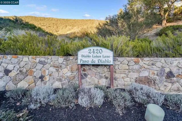 $4,695,000 | 2420 Diablo Lakes Lane, Diablo, CA 94528