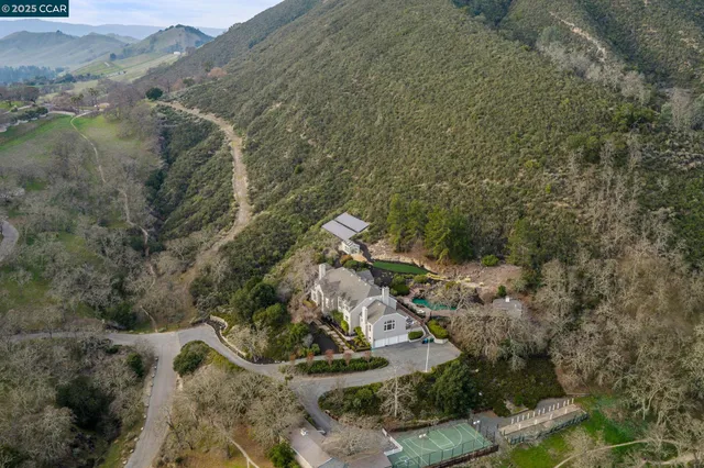 $4,695,000 | 2420 Diablo Lakes Lane, Diablo, CA 94528