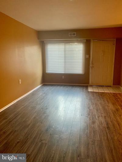 407 Timber Creek Road Lindenwold, NJ 08021 - Photo 3 of 18