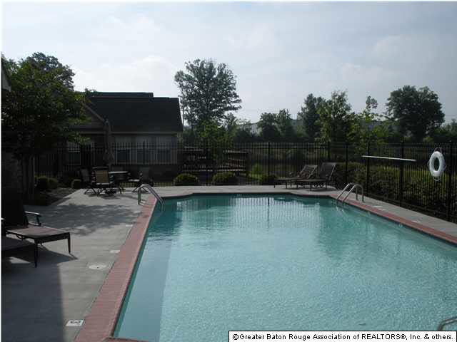 11375 Reiger Road, Unit 903 Baton Rouge, LA 70809 - Photo 3 of 8 Gallery Image 3
