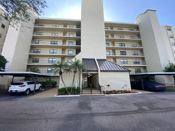 $1,495 | 2700 Cove Cay Drive, Unit 16D, Clearwater, FL 33760