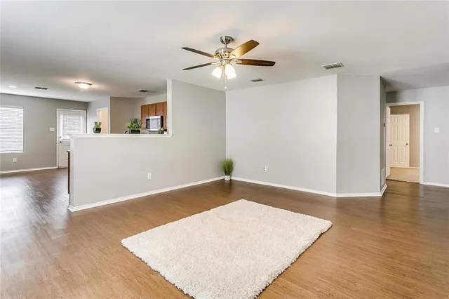 $1,850 | 909 Poncho Lane, Fort Worth, TX 76052