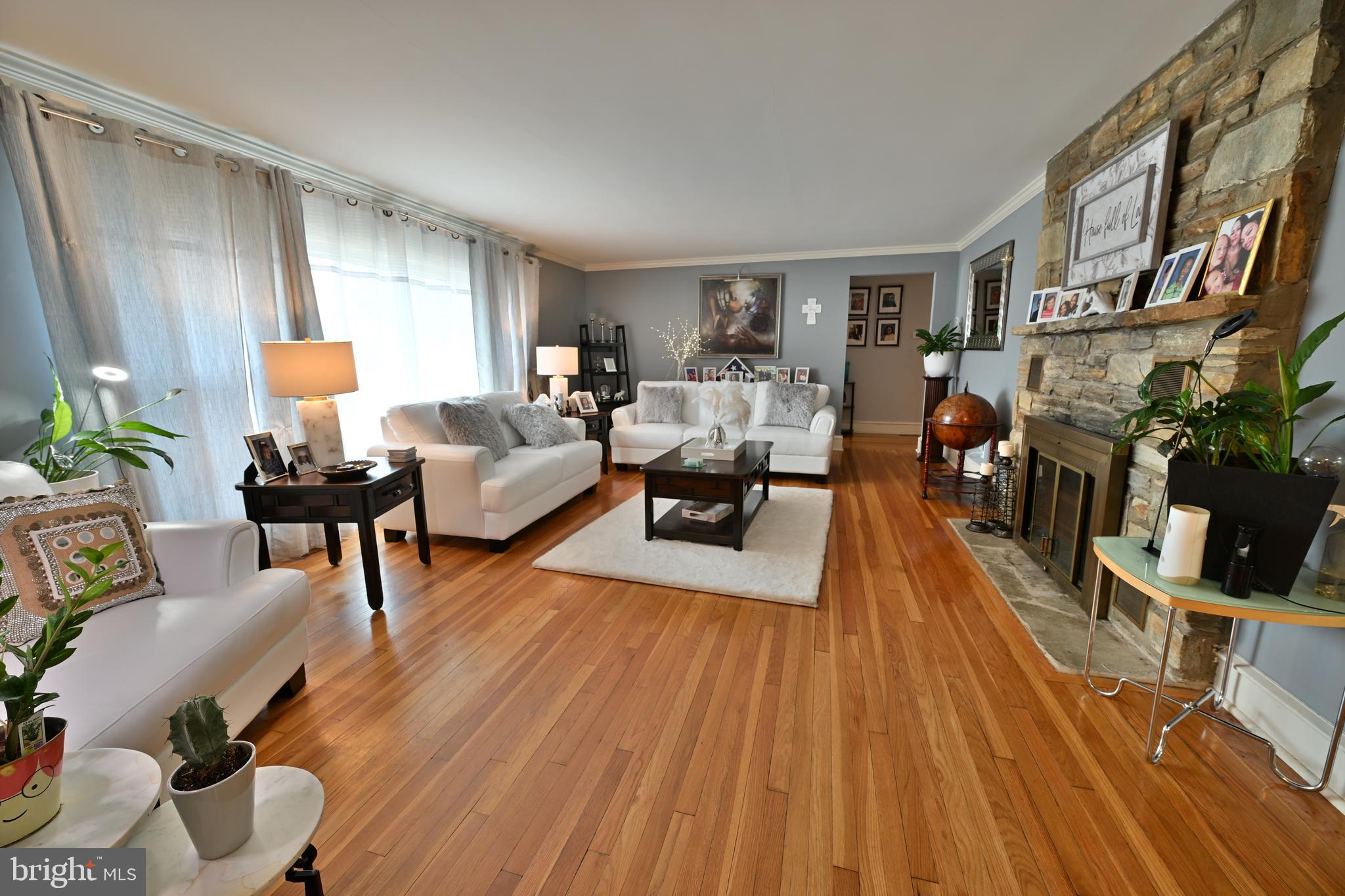 1114 Salem Road Burlington, NJ 08016 - Photo 2 of 27