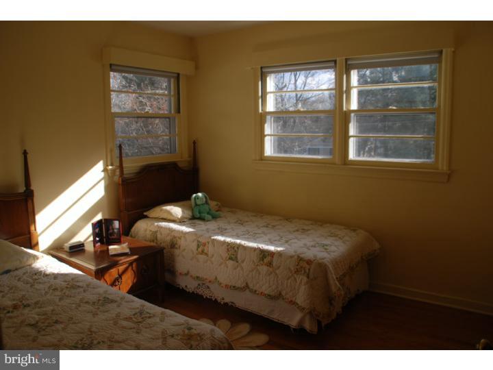 240 Riverside Drive Princeton, NJ 08540 - Photo 14 of 18 Gallery Image 14