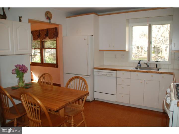 240 Riverside Drive Princeton, NJ 08540 - Photo 7 of 18 Gallery Image 7