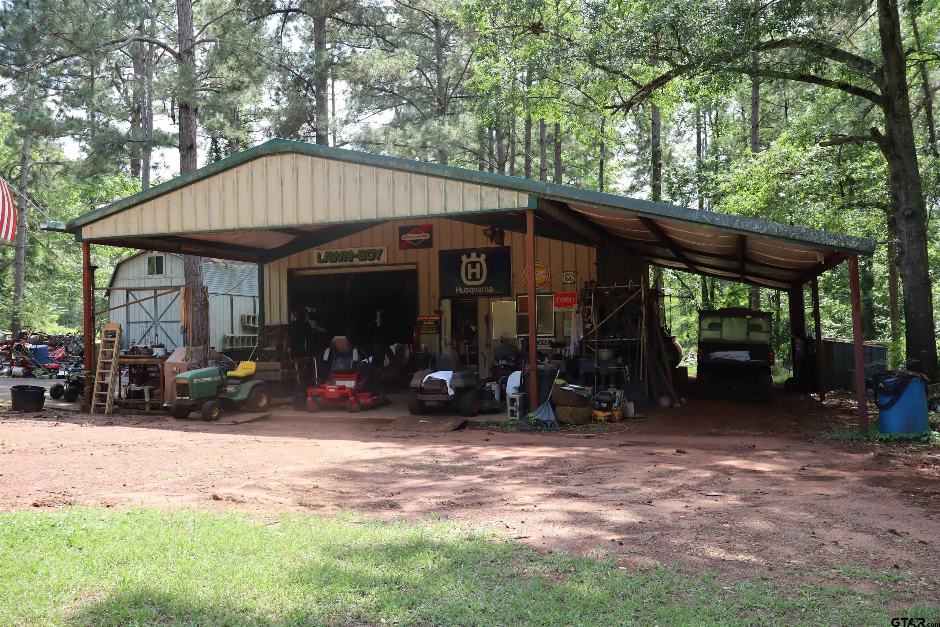 4269 Highway 21 Alto, TX 75925 - Photo 33 of 41 a view of a house with yard and a patio