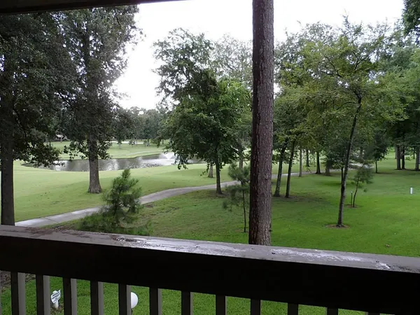 $1,300 | 12900 Walden Road, Unit 1012J, Montgomery, TX 77356